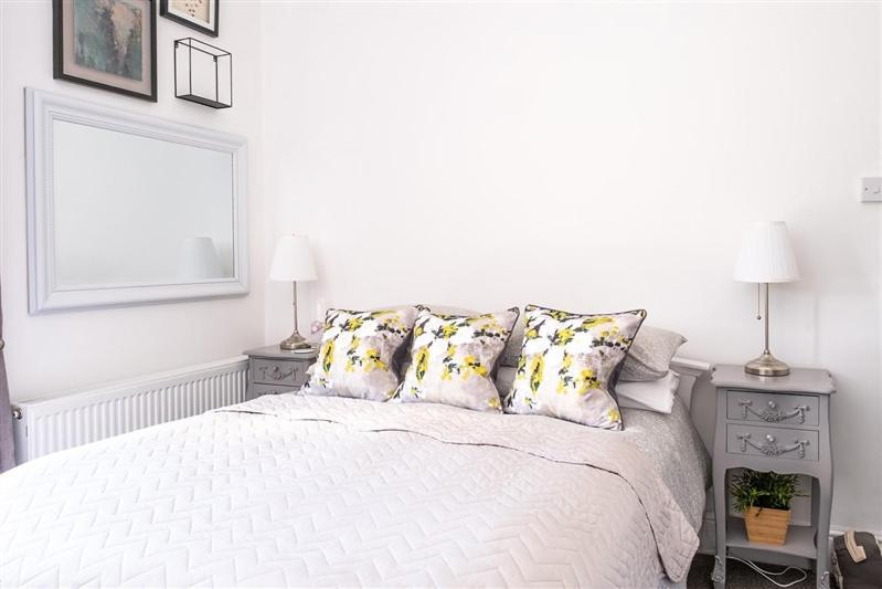 Mory House Bed and Breakfast Bournemouth Exteriör bild