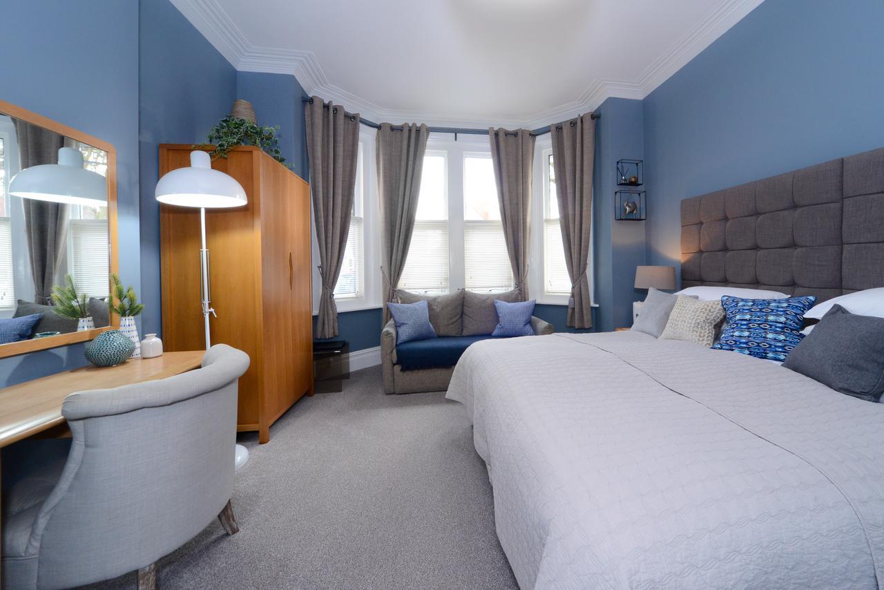 Mory House Bed and Breakfast Bournemouth Exteriör bild